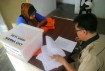 ppr_sgpinang//pengiraan_undi_warna_cat_ppr_jalan_sungai//p1060644